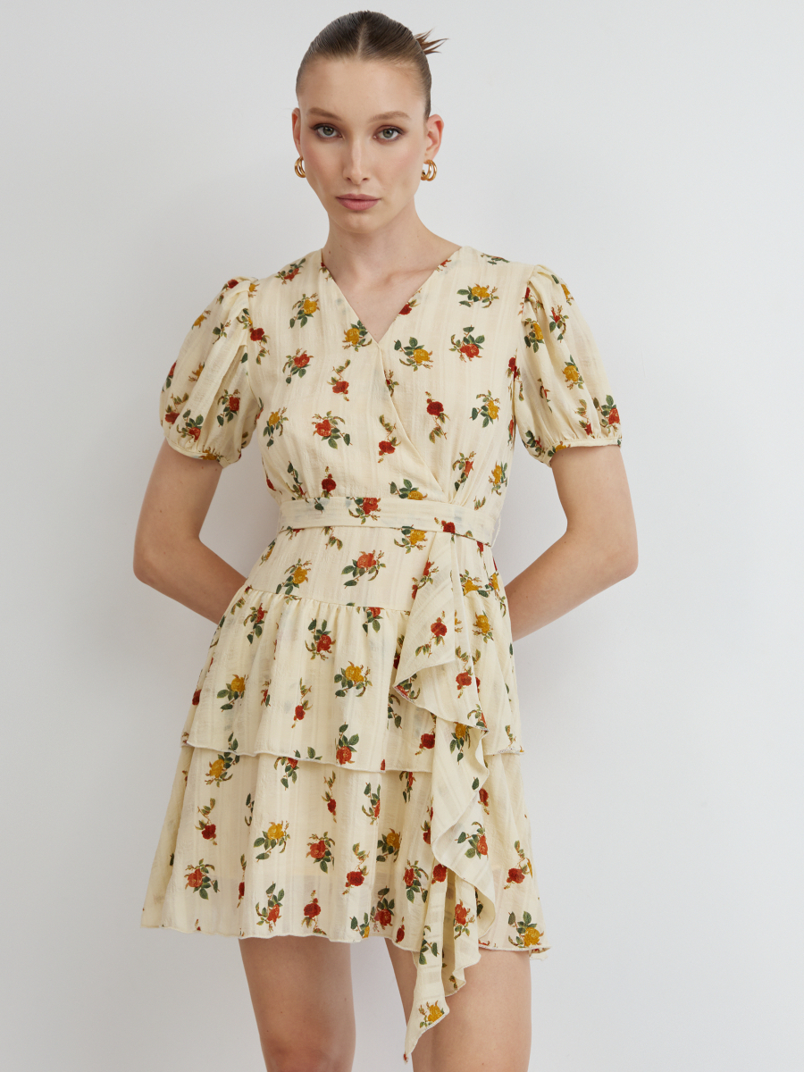 Платье мини с цветочным принтом 
